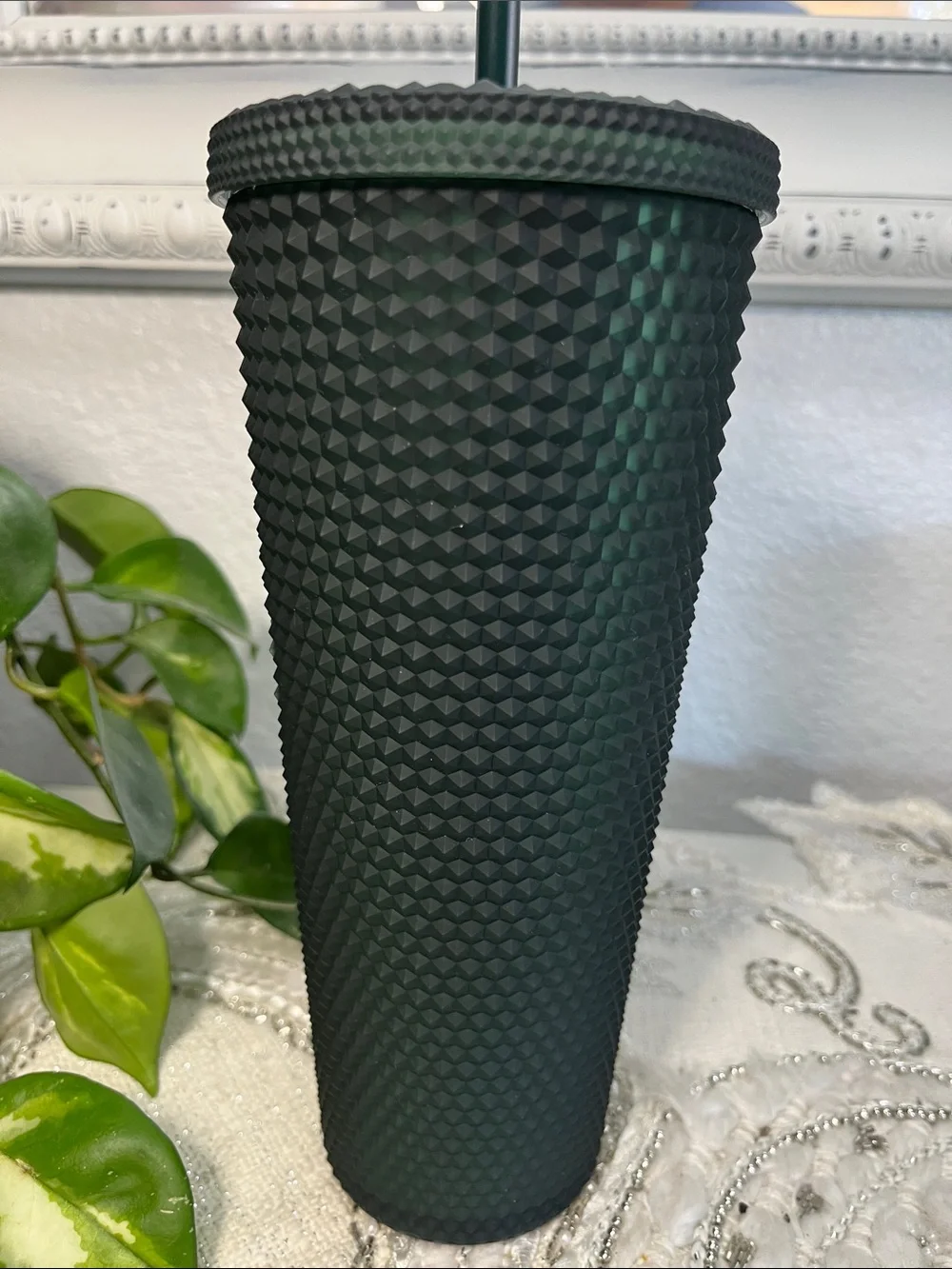 Starbucks Dark Green Studded Cold Cup Tumbler 24 oz NWOT with Straw